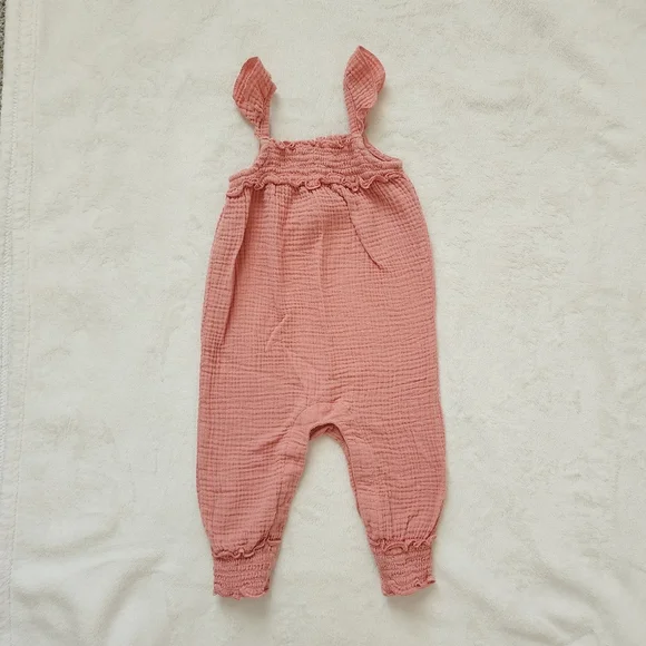 Modern Moments Flutter Sleeve Gauze Rompers - Picture 2 of 4